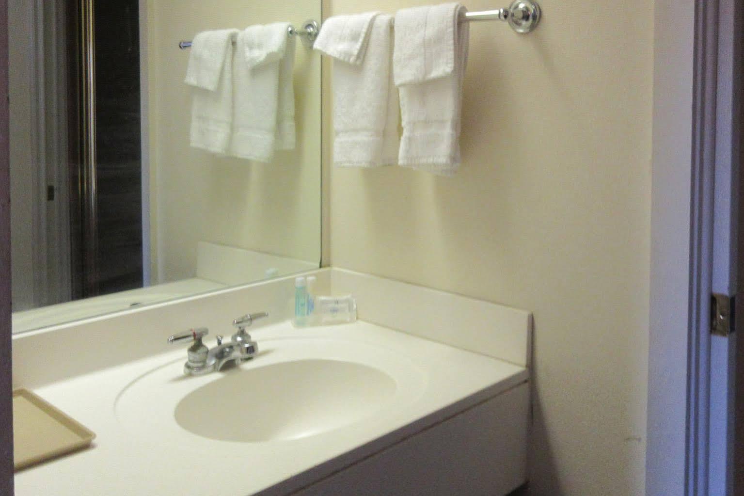 Quality Inn Lavonia Buitenkant foto